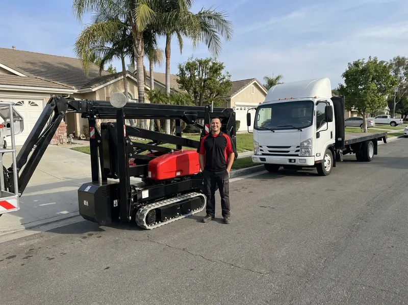 Articulated Boom Lift Rentals in Anaheim, CA